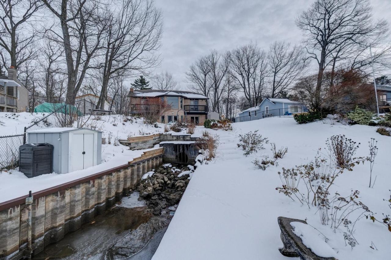 Wasaga Beach Cottage エクステリア 写真