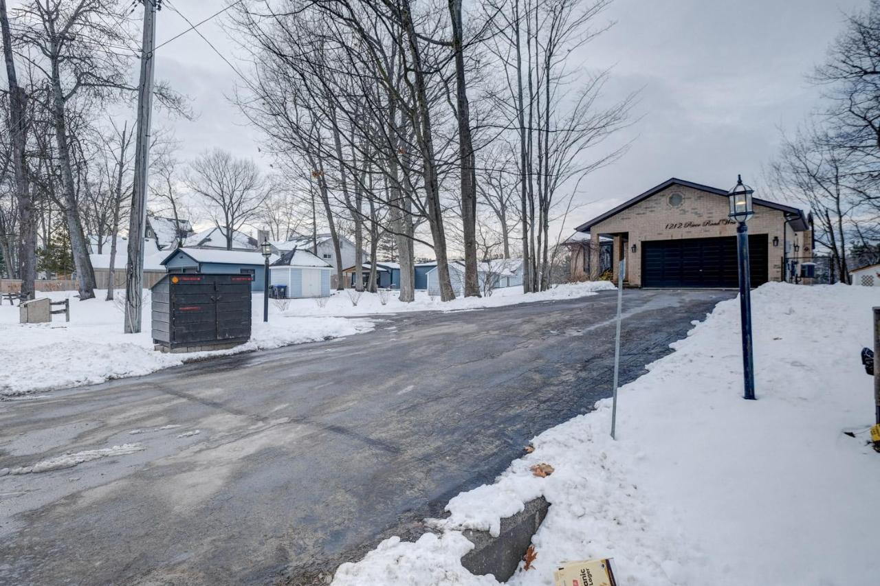 Wasaga Beach Cottage エクステリア 写真