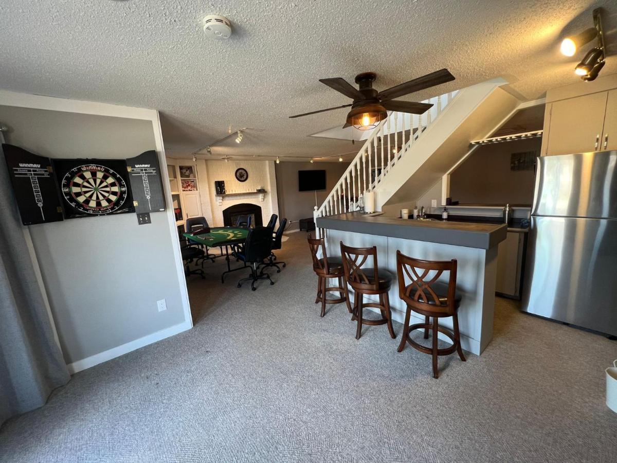 Wasaga Beach Cottage エクステリア 写真