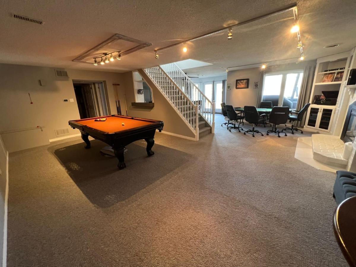 Wasaga Beach Cottage エクステリア 写真